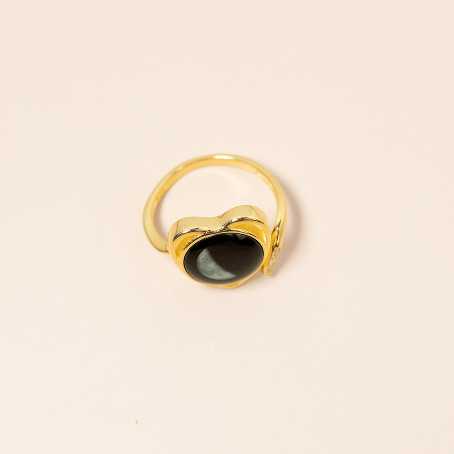 Luna Love Ring in Gold