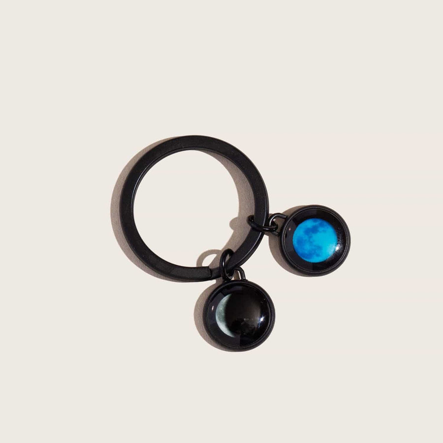 Double Moon Memory Key Ring in Black